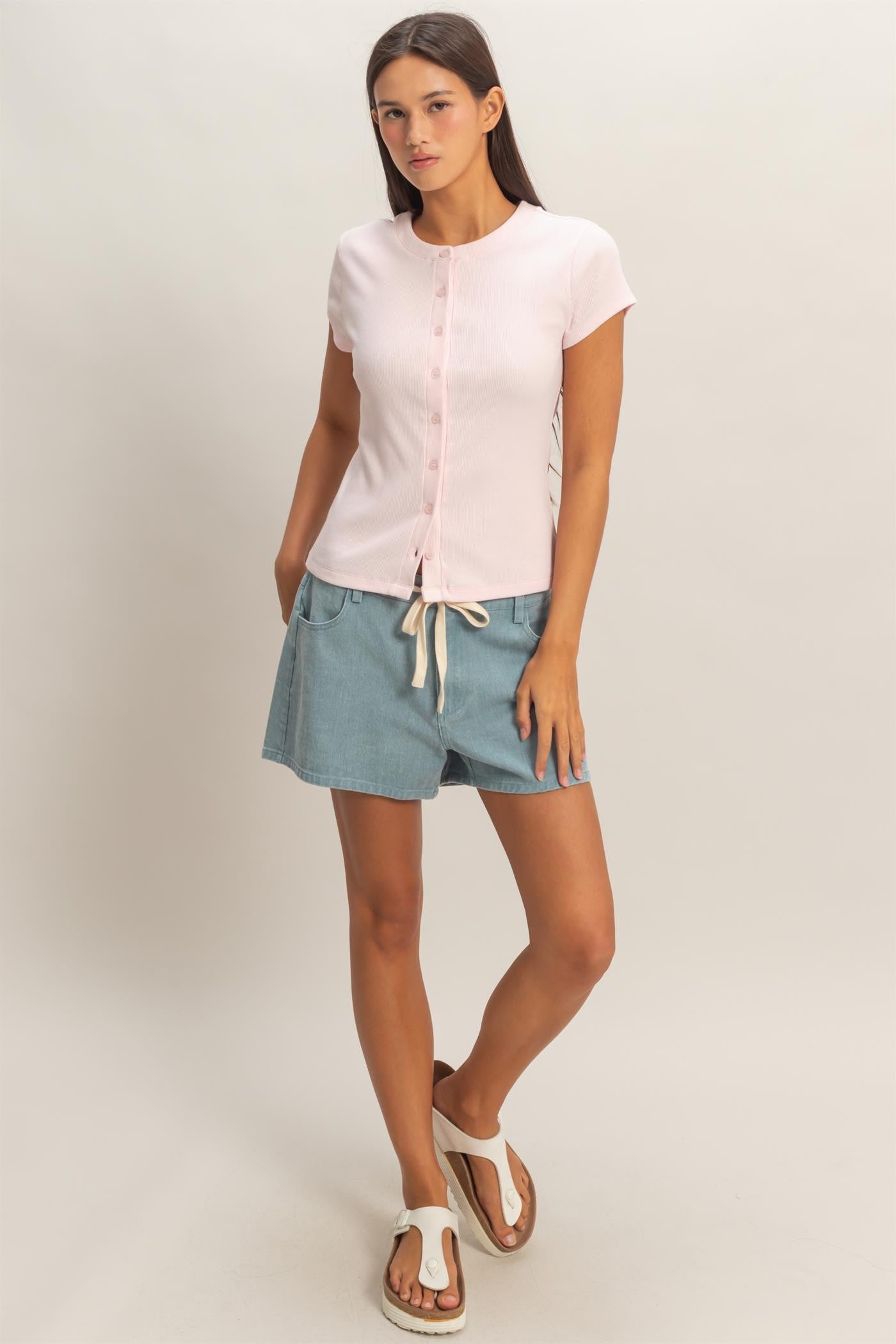Ribbed Button-front Crew Neck Top