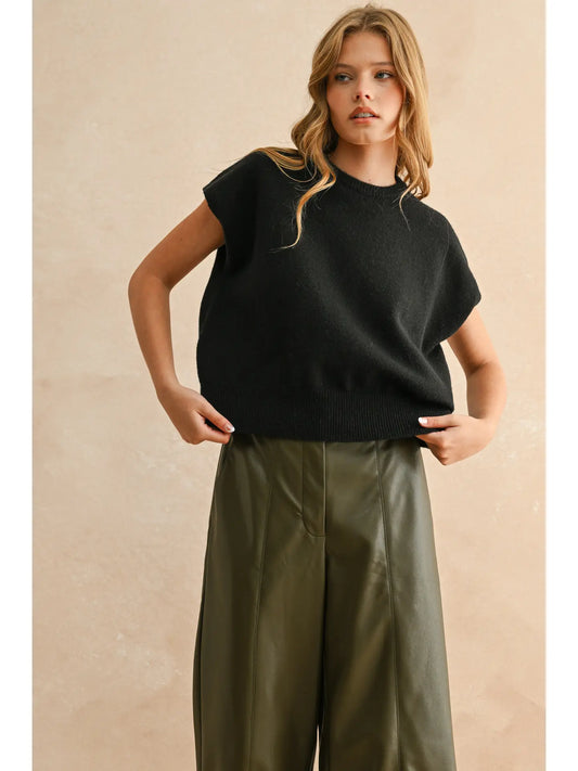 Loose Fit Short Sleeve Sweater Top