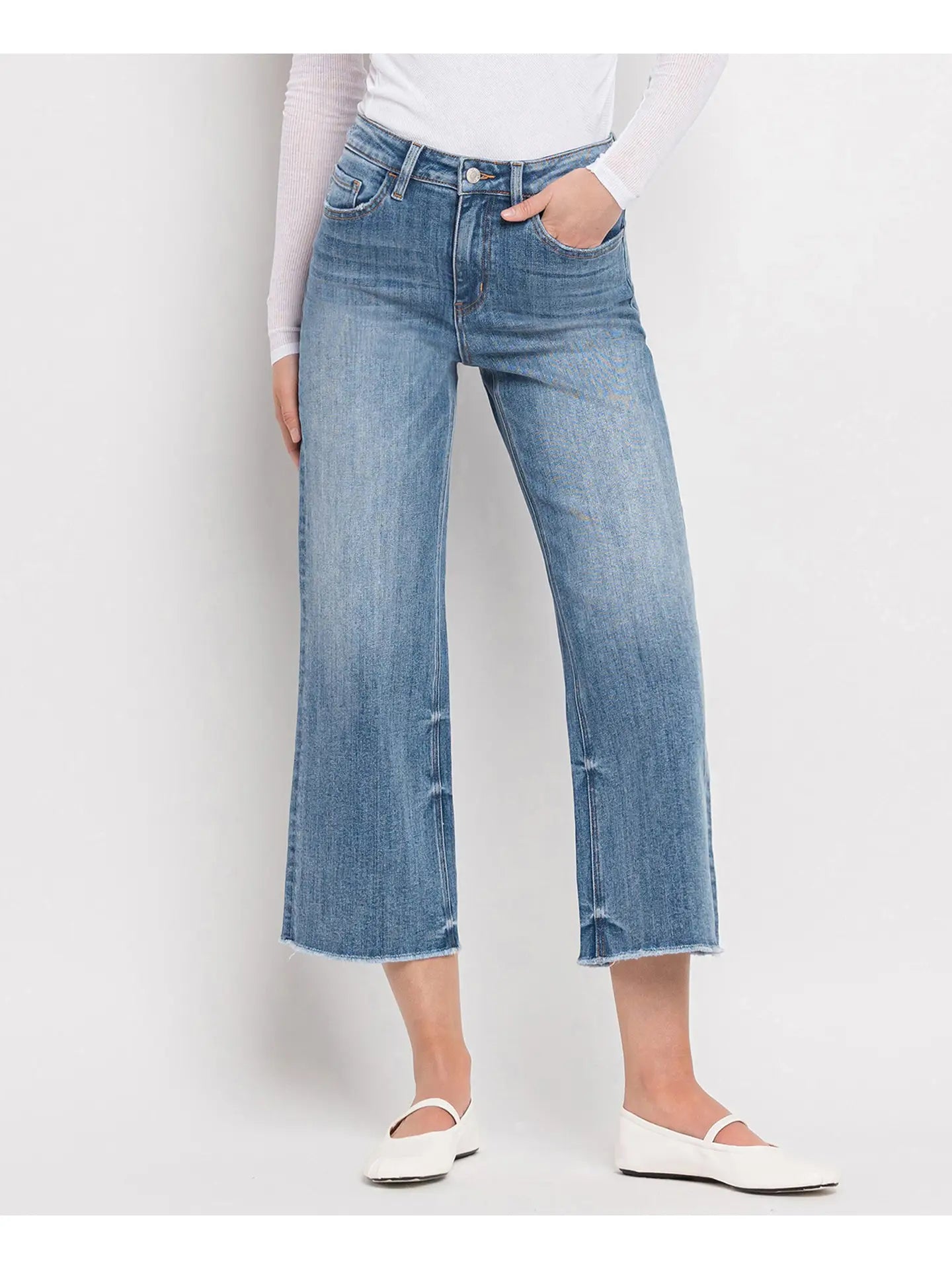 VERVET Super High Rise Raw Hem Crop Wide Leg Jeans